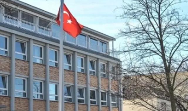 Almanya'da başkonsolosluk binasına işgal girişimi