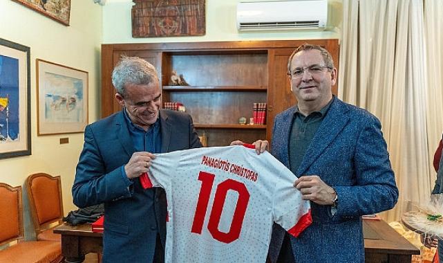 Ayvalıkgücü Belediyespor, Aetos Lutron dostluk maçında Midilli Adası'nda karşılaştı.