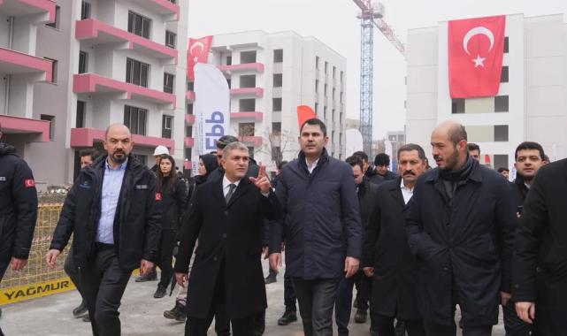 Bakan Kurum'dan afet bölgesine yakın mercek... Dükkan ihaleleri 15 Ocak'a kadar sonuçlanacak