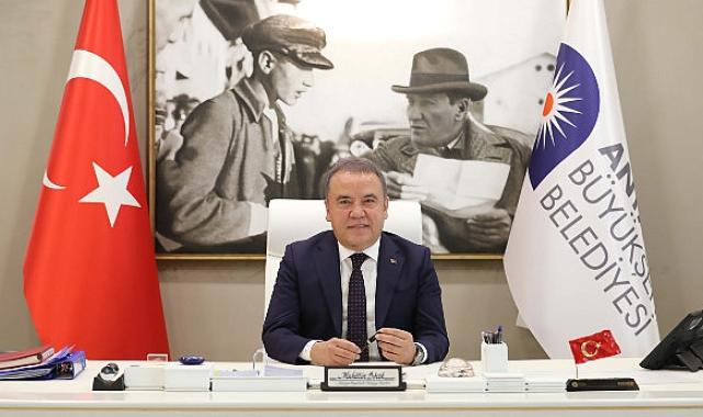 Başkan Muhittin Böcek'in Yeni Yıl Mesajı