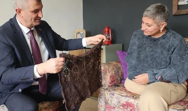 Cumhurbaşkanı'nca ödüllendirilen Gölcüklü Koşal'a Başkan'dan ziyaret