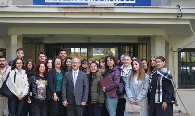 EÜ'de öğrencilere yurt dışı eğitim olanakları anlatıldı
