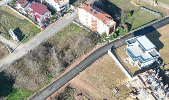 Kocaeli İzmit'te asfalt mesaisi