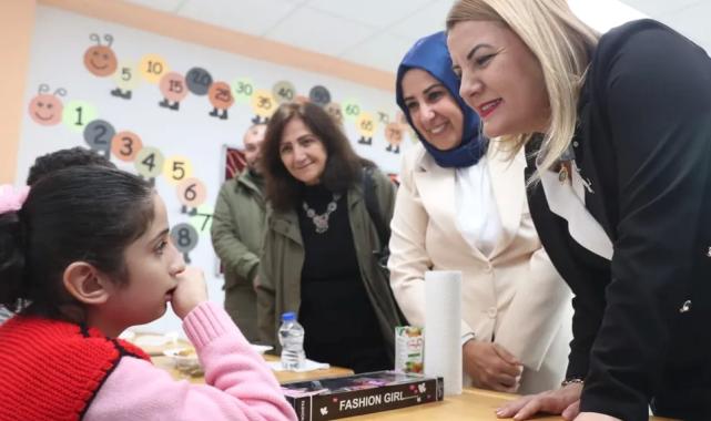 Kocaeli İzmit'te Başkan Hürriyet, özel öğrencilerle buluştu