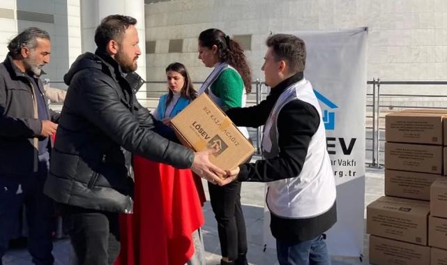 LÖSEV mutluluğu paylaştı... Paketler ailelere ulaştırılıyor