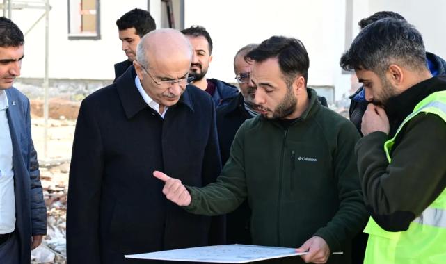 Malatya'da Başkan Er TOKİ konutlarını incelemelerde bulundu