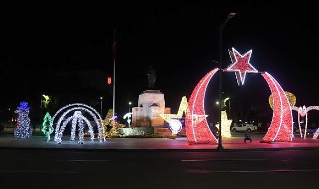 Muğla Büyükşehir'in Süslemeleriyle Muğla Işıl Işıl