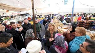 Bakırköy Belediye Başkanı Doç. Dr. Ayşegül Ovalıoğlu Sahada Gözlemliyor, Ekipler Harekete Geçiyor
