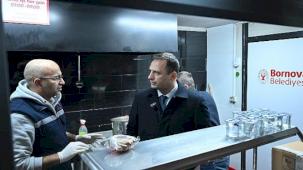 Bornova'da soğuk günlerde sıcacık dayanışma