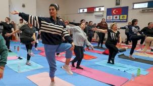 Buca Belediyesi'nden ücretsiz yoga, pilates ve zumba kursları