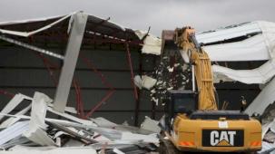 Bursa Nilüfer'de iki kaçak daha yıkıldı!