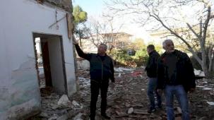 İzmir'de Avlu Güzbel Cafe yola çıkıyor