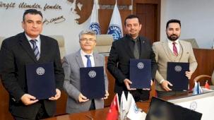 İZTEKNOLOJİ'den öğrencilere kariyer kapısı