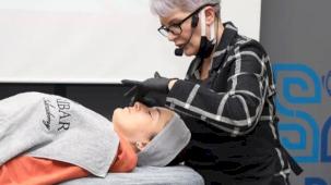 Kocaeli Büyükşehir'den kuaförlere workshop eğitimi