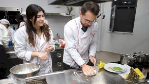 Kocaeli'nin geleceği gençlerle şekilleniyor