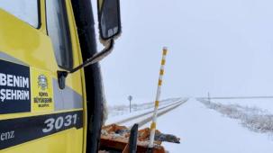 Konya 31 ilçede kar mesaisini sürdürüyor