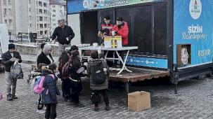 Nevşehir Belediyesi'nin Poğaça ve Süt İkramı Sürüyor