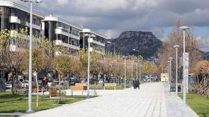 Sağlık Emekçileri Anıtı Bölgesi Yenilenen Yüzü ile Vatandaştan Tam Not Aldı