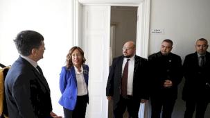 UNDP Temsilcisi Merino'dan Roman Kültür Merkezi'ne tam not