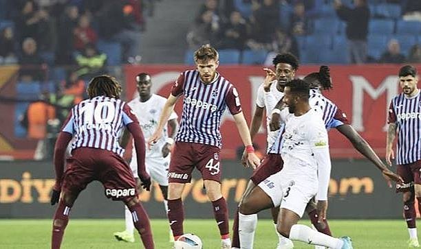 Trabzonspor 2-2 Kasımpaşa (Maç Sonucu) Trabzon'da kazanan çıkmadı!