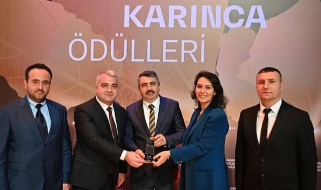 Yıldırım Belediyesi'ne 2 Altın Karınca