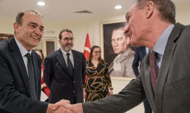 ABD ile İzmir arasında diplomatik yakınlaşma