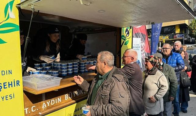 Başkan Çerçioğlu'ndan Regaip Kandili hayrı