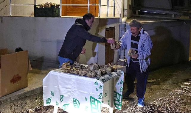 Çankaya Belediyesi'nden 3 noktada kandil simidi ikramı