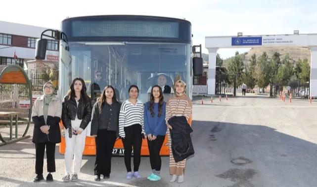 Gaziantep Nizip'in derdini Fatma Şahin çözdü