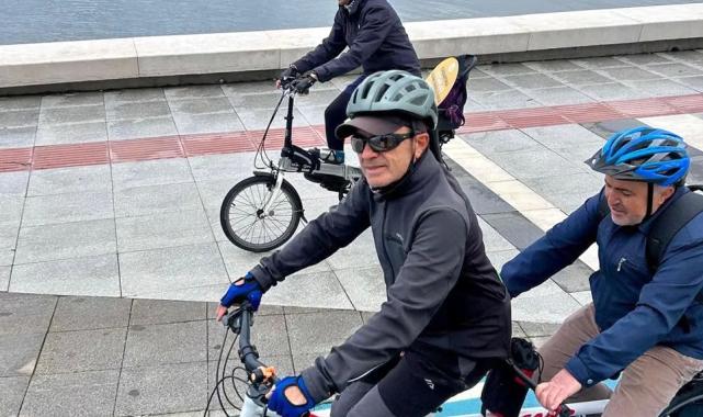 İzmir'de pedallar görme engelliler için çevrildi