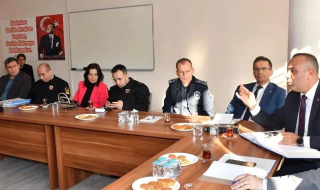 Manisa'da şehit aileleri ve gazileri buluşturan toplantı
