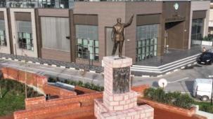 64 yıllık Atatürk Heykeli kalıcı yerine kavuştu