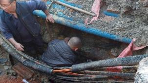 Balıkesir Ayvalık'ta BASKİ'den zorlu koşullarda hizmet