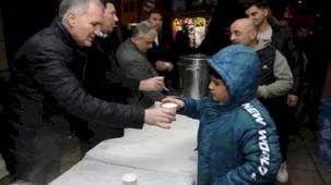 Bursa İnegöl'de Miraç'ta süt ikramı