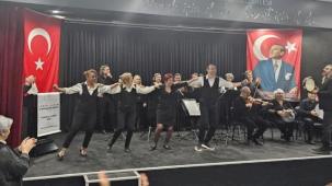 İzmirli kadınlardan mübadeleye müzikli-danslı anma