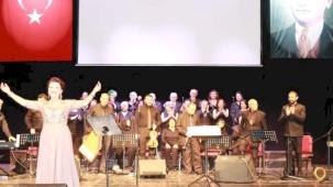 Kocaeli'de 65 yaş üstü korodan nostaljik gece