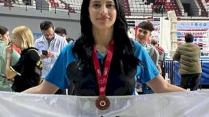 Sakarya'yı kick boksta gururlandırdı