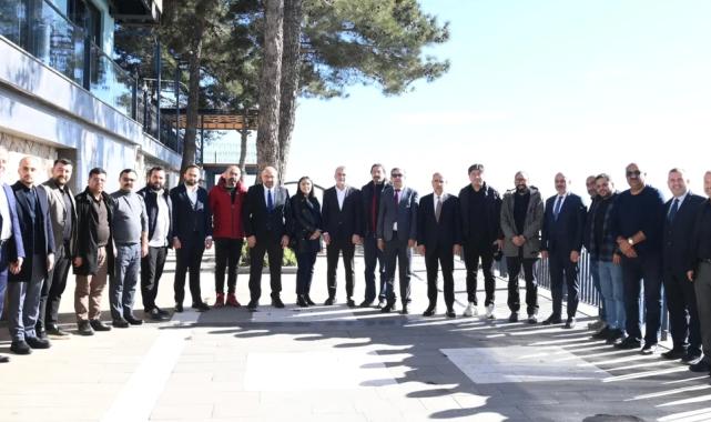 UGİYAD üyeleri AK Parti kurmayları ile buluştu