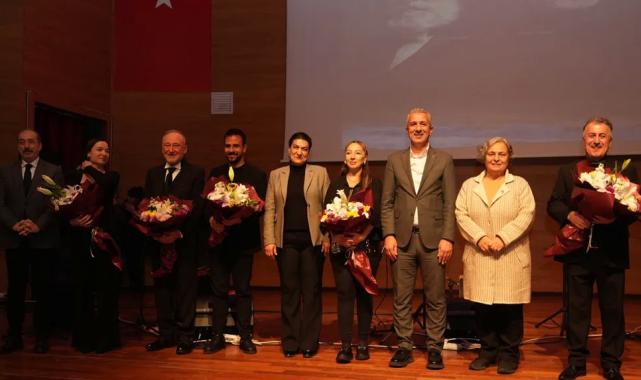 Ankara'da usta oyunculardan “Şifa Niyetine Anılar Ve Türküler”