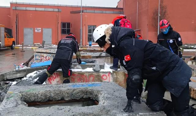 İstanbul Bakırköy'de 'afet' eğitimi