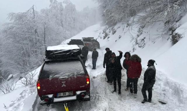 Kocaeli'de karda mahsur kalan vatandaşın imdadına Büyükşehir koştu