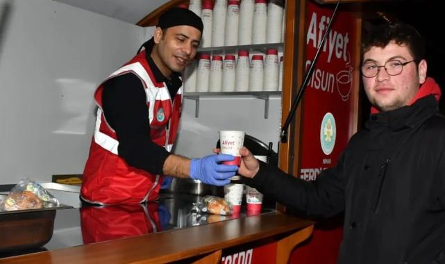 Manisa'da 'Günaydın Çorbası'nın ikramı genişletildi... 6 noktada 3 bin çorba!