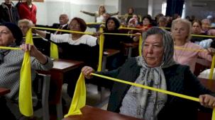 6 bin 320 yaşlıya eğitim