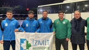 İzmitli güreşciler, Türkiye Şampiyonası için Sivas’ta