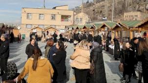 Kayseri Talas'ta Maharetli Eller'e büyük övgü