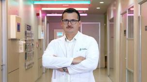 Uzun süre oturuyorsanız dikkat! Sakrum ağrısı günlük yaşamınızı etkileyebilir…