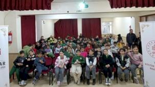 Vakıf Akademisinin “Vakıf Bilinci” projesi geleceğe ışık tutuyor