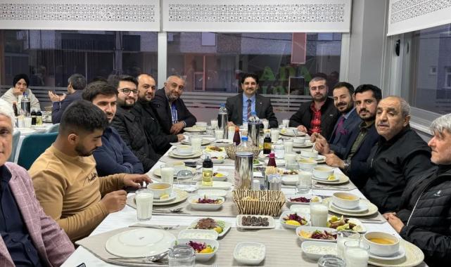 AK Parti Mardin'de basın mensuplarıyla iftarda buluştu