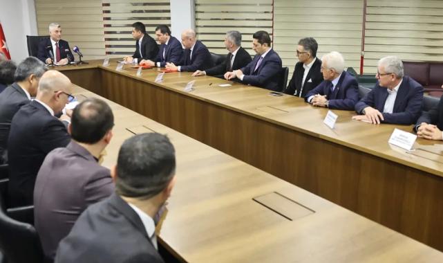 Bakan Bolat, ayakkabı sektörü temsilcileriyle buluştu