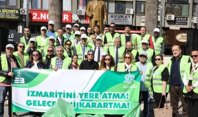 Balıkesir Edremit Belediyesi'nden 'izmarit toplama' kampanyası